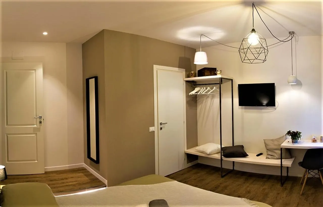 *** Guest house St. Peter'S Luxury Rooms Rome Italy